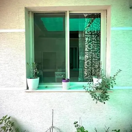 Apartment Garden City Center - Parking In The Heart Of - 3 Min From New Bazar & Main Square