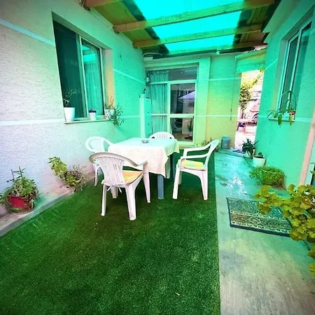 Apartment Garden City Center - Parking In The Heart Of - 3 Min From New Bazar & Main Square Tirana